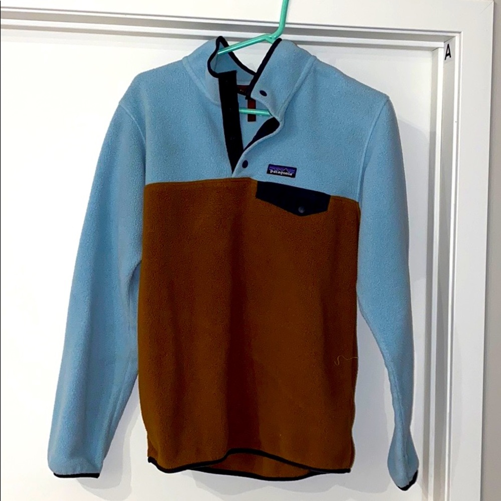 Patagonia sweatshirt